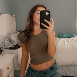 Meet your Posher, Molly